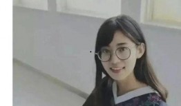 最新爆料网16岁男学生与女教师